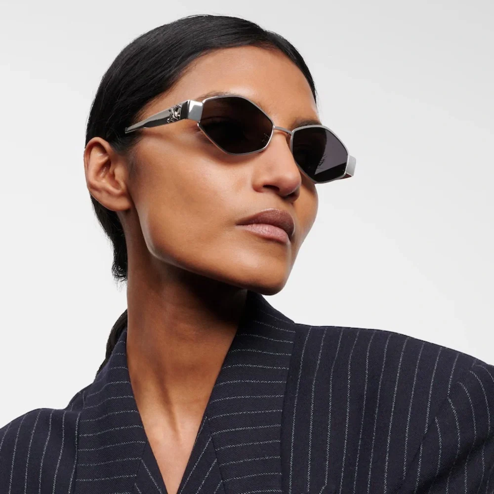 New! Celine Triomphe Sunglasses CL40254U 16A, Authentic